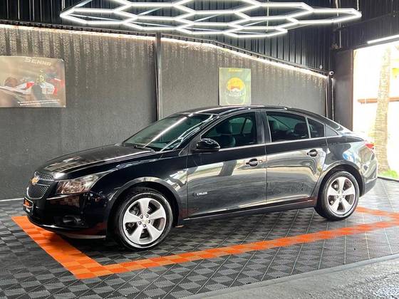 CHEVROLET CRUZE 1.8 LT 16V FLEX 4P AUTOMÁTICO CHEVROLET CRUZE 1.8 LT 16V FLEX 4P AUTOMÁTICO